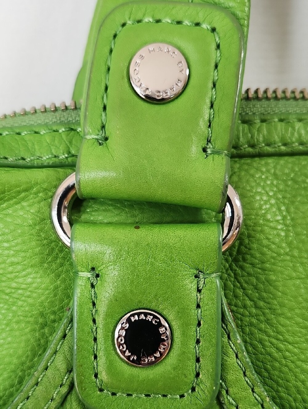 MARC JACOBS Green Women's Leather Tote Handbag - Picture 3 of 9